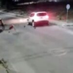 Carro e moto colidem em cruzamento em Penedo; motociclista ficou gravemente ferido