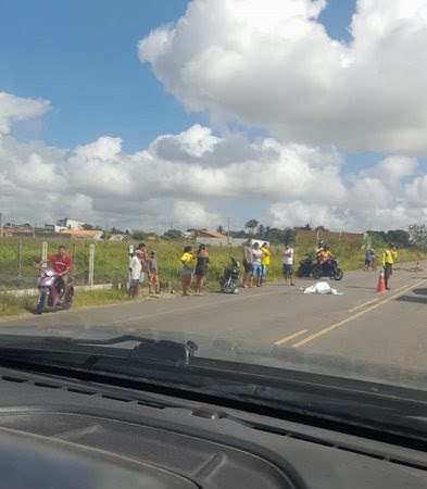 Motociclista morre após ser atingido por carro no Agreste de Alagoas