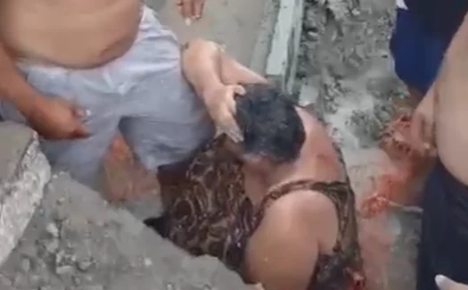 Mulher cai em buraco de obra da Braskem em Maceió