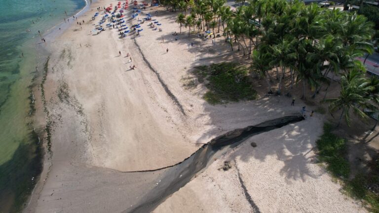 IMA autua BRK por lançamento irregular de esgoto na Ponta Verde