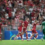 CRB vence Murici de virada com dois gols de Mikael