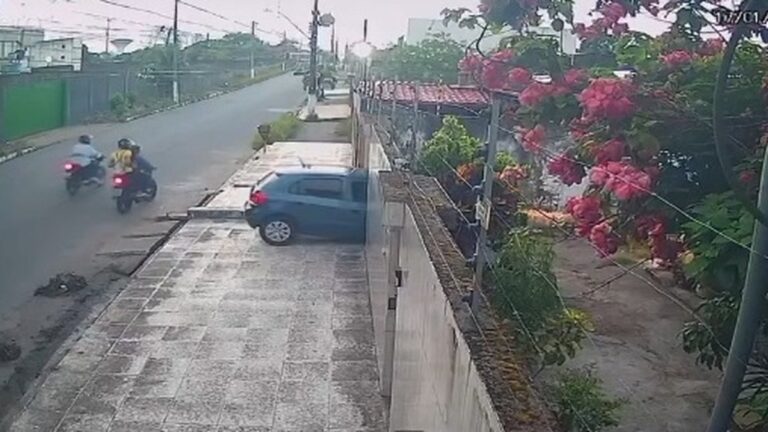 Carro é roubado em saída de garagem em Maceió