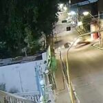 Ambulância em alta velocidade fura sinal e colide contra carro no Centro de Maceió