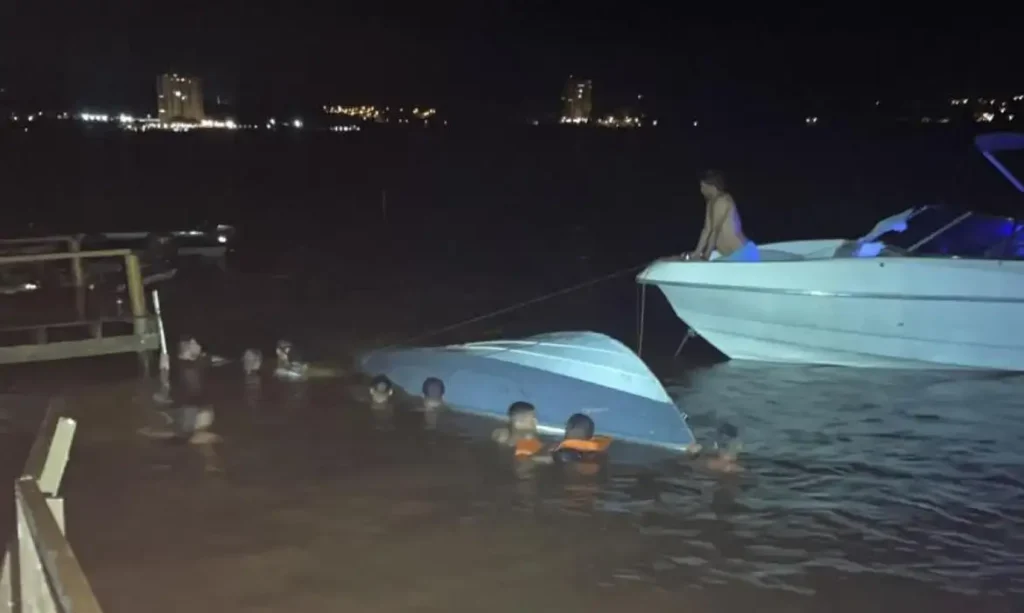 Lancha colide com píer e deixa seis mortos no Sudeste