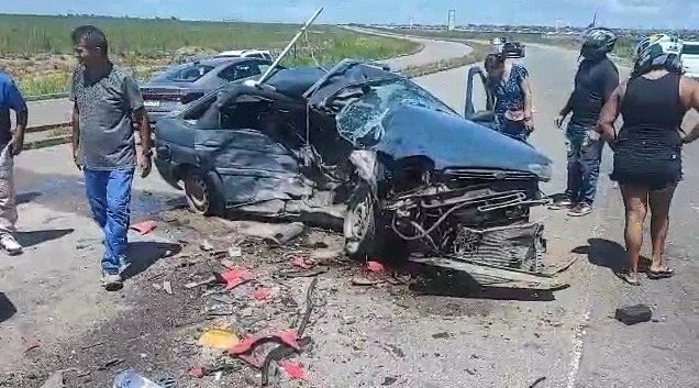 Colisão no Benedito Bentes deixa cinco vítimas