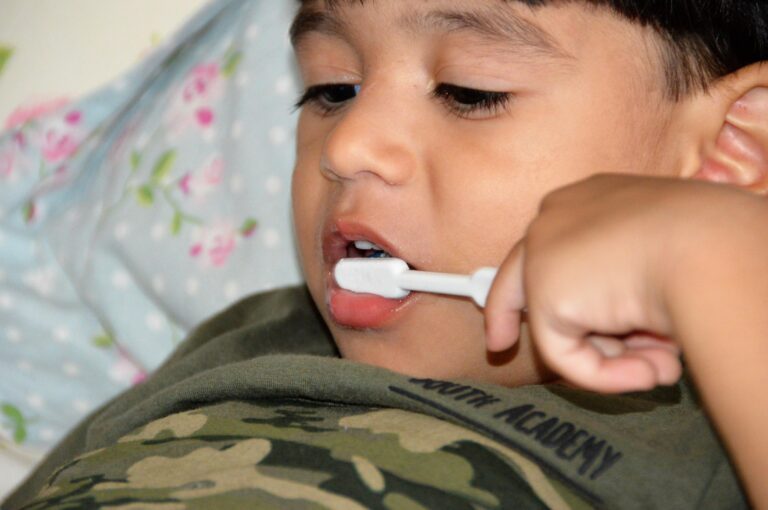 Cirurgiã-dentista de Alagoas orienta quando deve ser a primeira consulta odontológica da criança