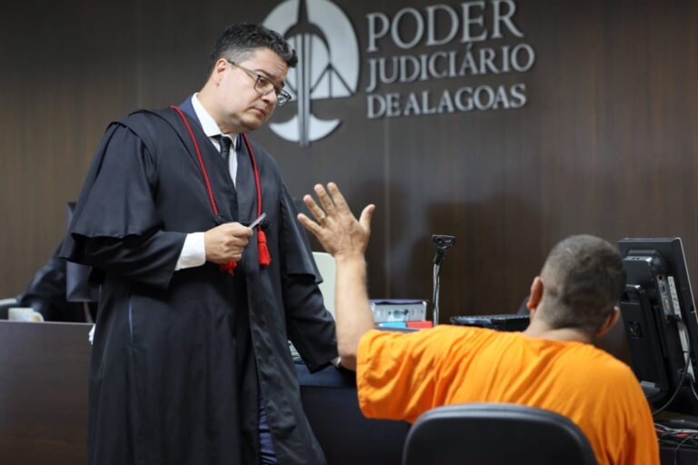 Júri condena autor intelectual de homicídio a 24 anos