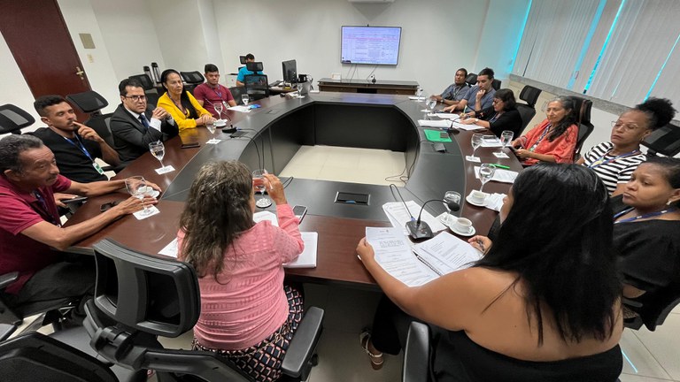 Desordem na orla de Maceió é debatida no MPF