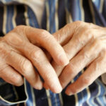 Associação Brasil Parkinson cobra mudanças urgentes no cuidado à doença no país