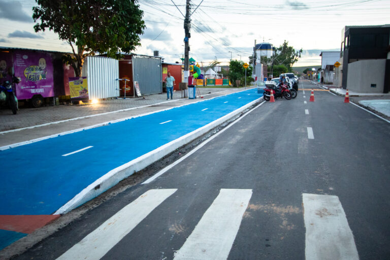 Marechal Deodoro recebe obras de pavimentação urbana e sala do Saúde Até Você Digital