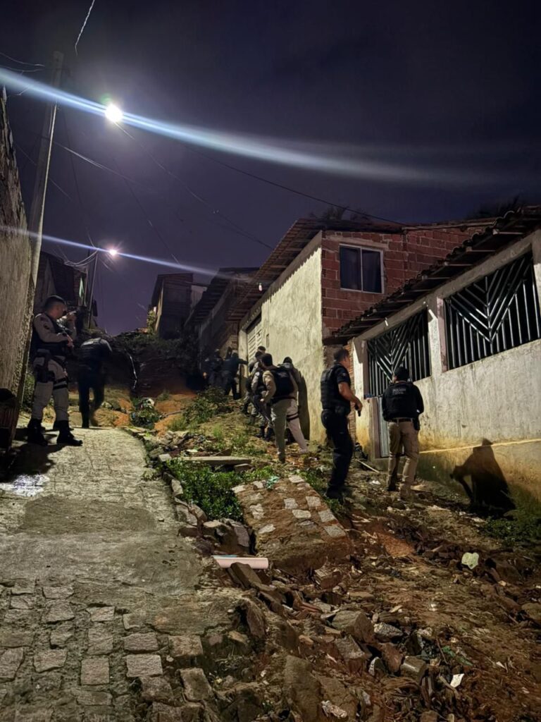 Operação desarticula grupo criminoso em Branquinha