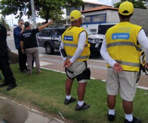 banhista-encontra-cranio-na-orla-e-aciona-o-ronda-no-bairro
