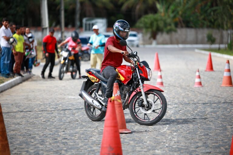 Detran Alagoas abre 375 vagas para prova de motocicleta