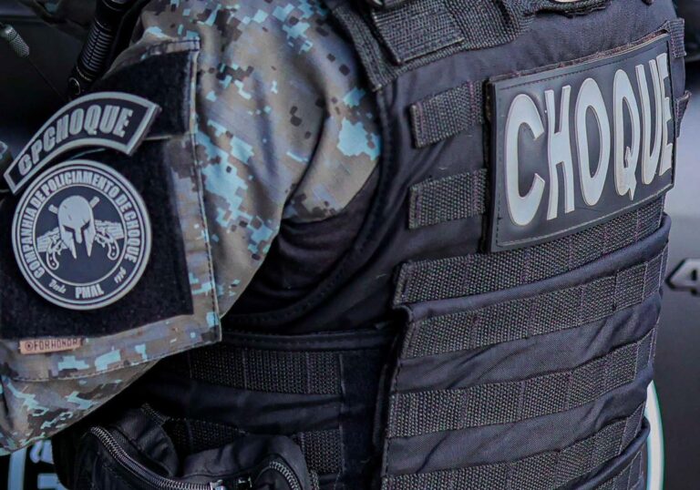 Polícia prende foragida da Justiça em Maceió