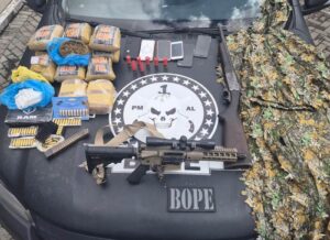 ssp-e-pm-deflagram-operacao-nexus-e-encontram-arsenal-com-suspeitos-de-trafico-na-rota-dos-milagres