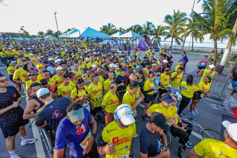 Corrida Maio Amarelo reúne milhares de pessoas em Maceió