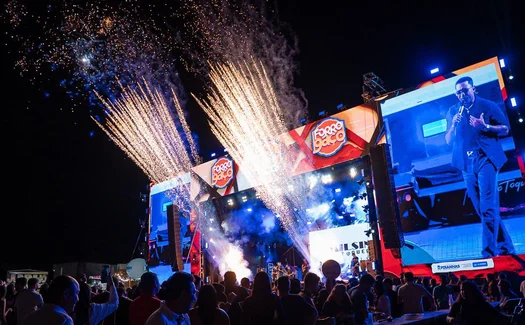 Piranhas abre festejos juninos com grande público no Forrogaço
