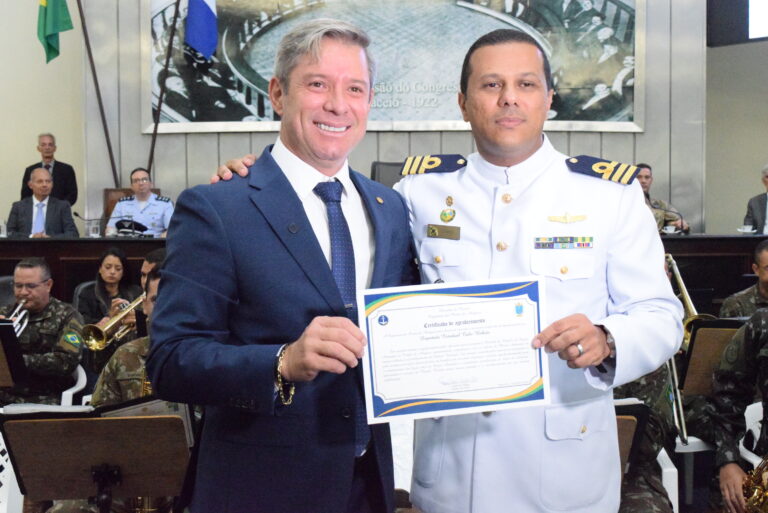Assembleia Legislativa de Alagoas celebra o Dia da Marinha com sessão solene