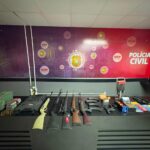 Polícia prende investigado por tentativa de homicídio e apreende arsenal de armas em Maceió
