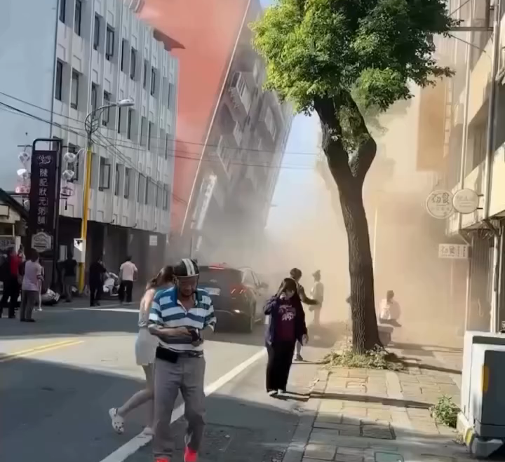 Terremoto destrói a Venezuela; número de mortes pode ultrapassar 10 mil