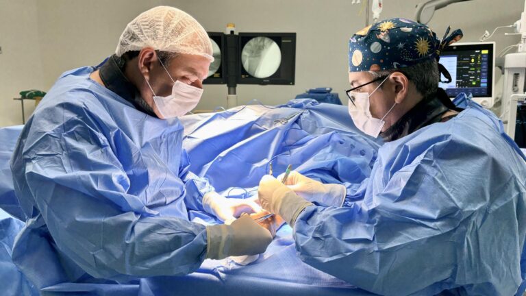 Cinco anos após fratura, paciente recupera movimentos do punho com cirurgia em Alagoas