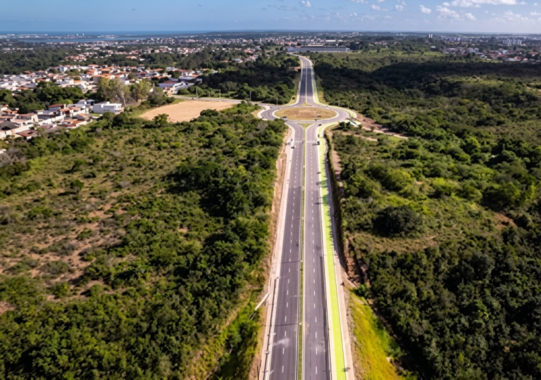 Prefeitura de Maceió entrega Linha Verde, maior obra de mobilidade da parte alta da capital