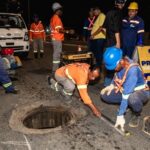 Operação Tampa Bueiro já nivelou 569 tampas de poços de visita em 139 vias de Maceió