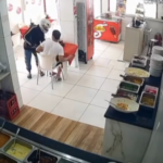 Restaurante na Jatiúca é assaltado por dupla criminosa