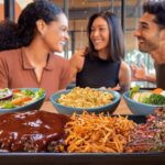 Dia dos Pais reforça tradição de reunir famílias à mesa e impulsiona movimento em restaurantes