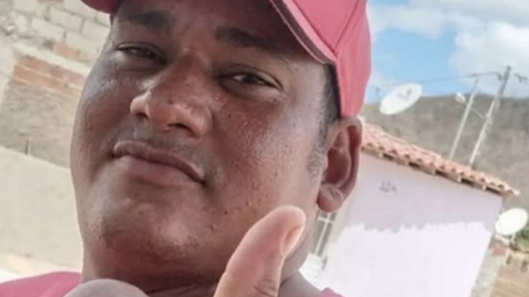 Motociclista morre após colisão contra caminhão no Sertão de Alagoas