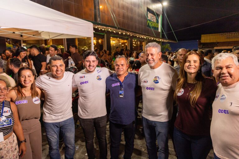 Arthur Lira mobiliza centenas de apoiadores e lideranças ao lado de Cal Moreira e Pastor João Luiz