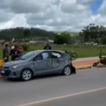 Homem fica ferido após colisão entre carro e ônibus em Matriz de Camaragibe