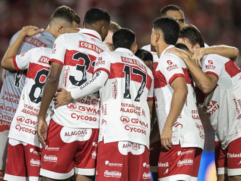 CRB empata com Novorizontino no Rei Pelé