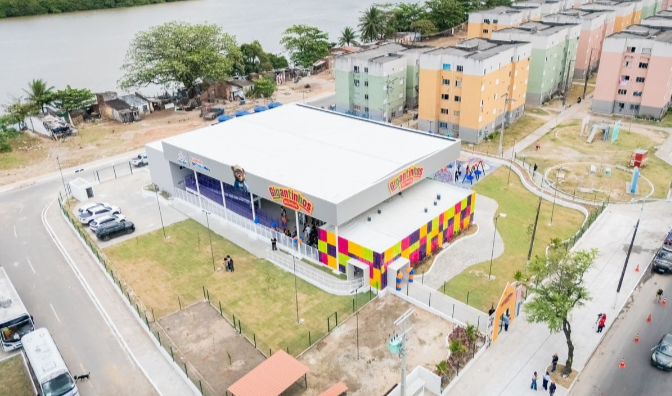 Prefeitura entrega Gigantinho Bilíngue Parque da Lagoa