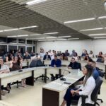 Reitor empossa servidores para três campi da Ufal e Hospital Universitário