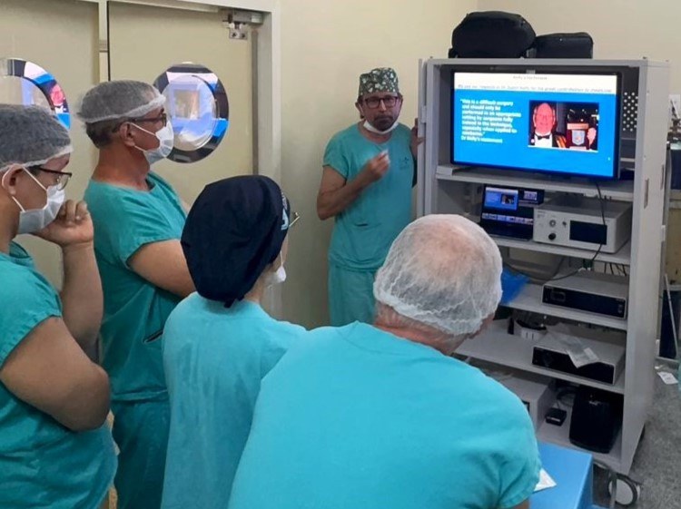 HU realiza cirurgia para corrigir malformação congênita rara