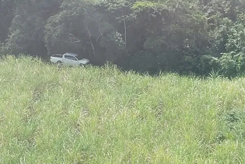 Helicóptero localiza caminhonete roubada em Rio Largo