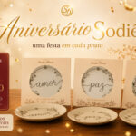 Sodiê Doces celebra 29 anos com bolo inspirado na história da marca e coleção especial de pratos
