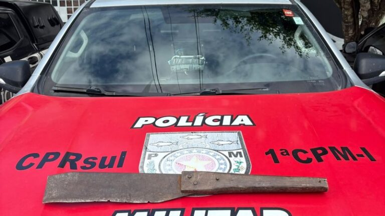 Idoso é preso após ameaçar mulher armado com facão em São Miguel dos Campos
