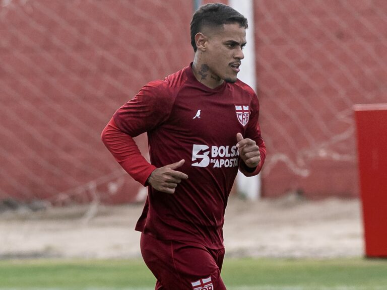 Série B: CRB finaliza preparação para enfrentar o Sport