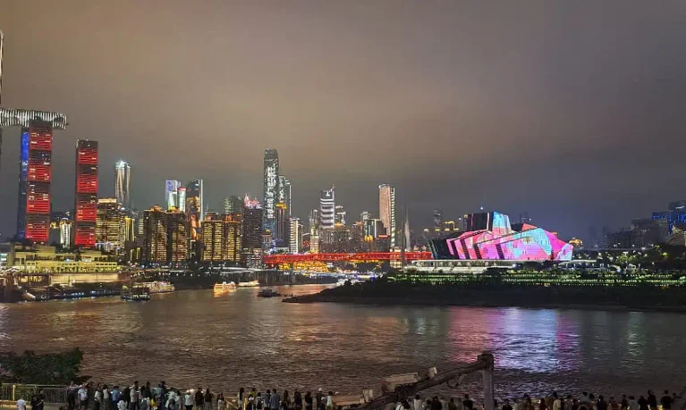 Chongqing, a metrópole-chave da transformação econômica chinesa
