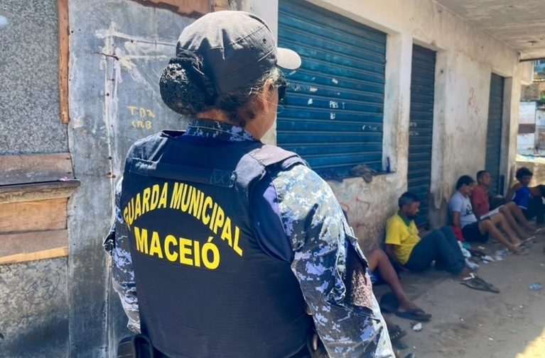 Prefeitura de Maceió regulamenta punições para envolvidos em brigas de torcidas organizadas