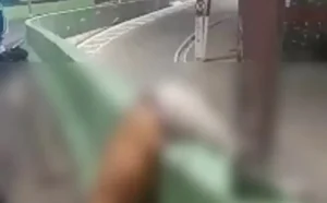 Motociclista morre e mulher fica ferida em acidente no Viaduto João Lyra