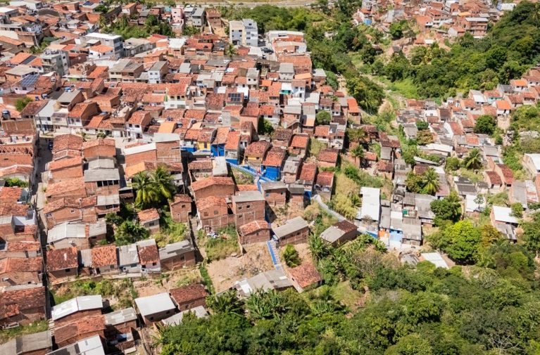 Rodrigo Cunha assina Carta de Compromisso e Maceió entra em projeto da ONU