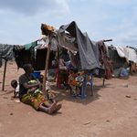 Refugiados congoleses no Burundi dizem preferir voltar à RDC a permanecer em acampamento, alerta MSF